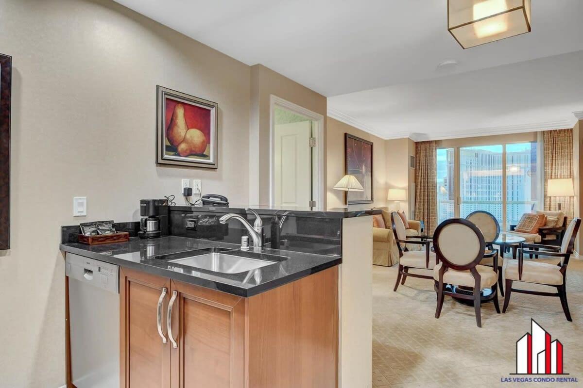 Mgm Signature-18-701 1Br2Ba Strip View Balcony Las Vegas Luaran gambar